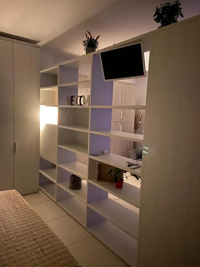Suite48 バーリ アパート